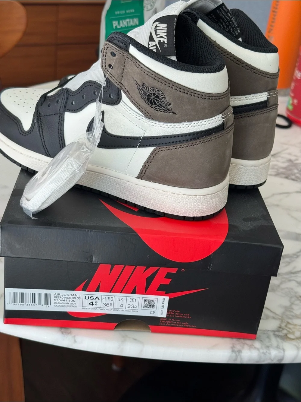 Nike Air Jordan 1 Retro High OG “Dark Mocha” size 36